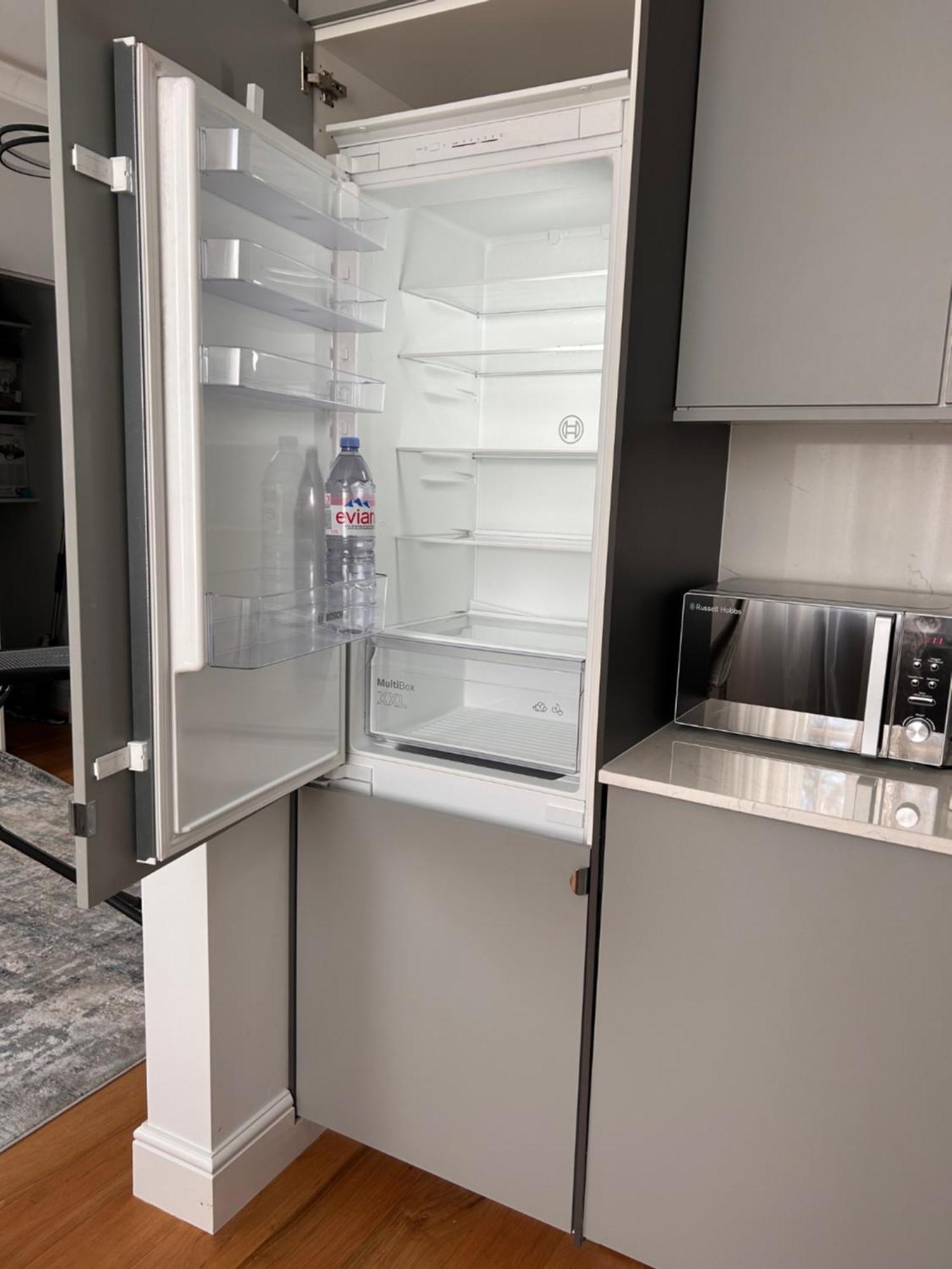 Stylish One Bed Flat In Paddington Pool And Gym Next Door Free Secure Underground Parking Nearby Apartment *
